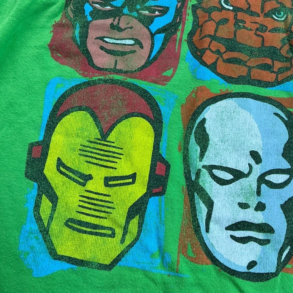 Old Navy Green Marvel Graphic T-Shirt Kids Size S Avengers Spider-Man Hulk 2012